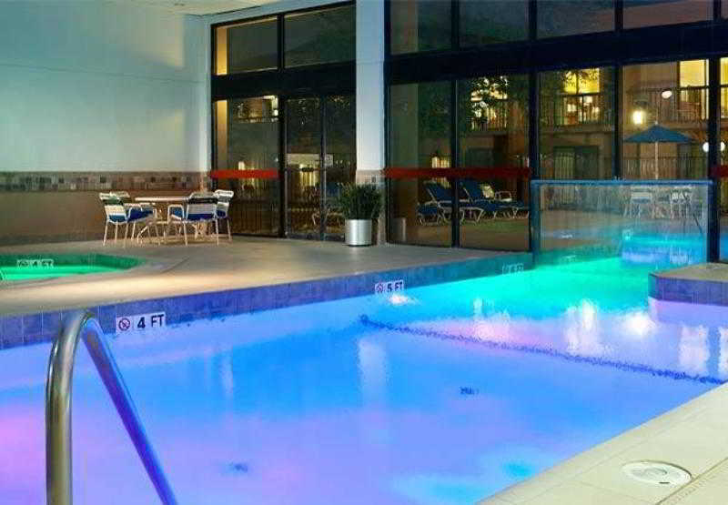 Courtyard By Marriott Dallas Arlington Entertainment District Exteriör bild