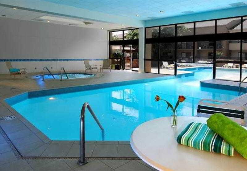 Courtyard By Marriott Dallas Arlington Entertainment District Exteriör bild